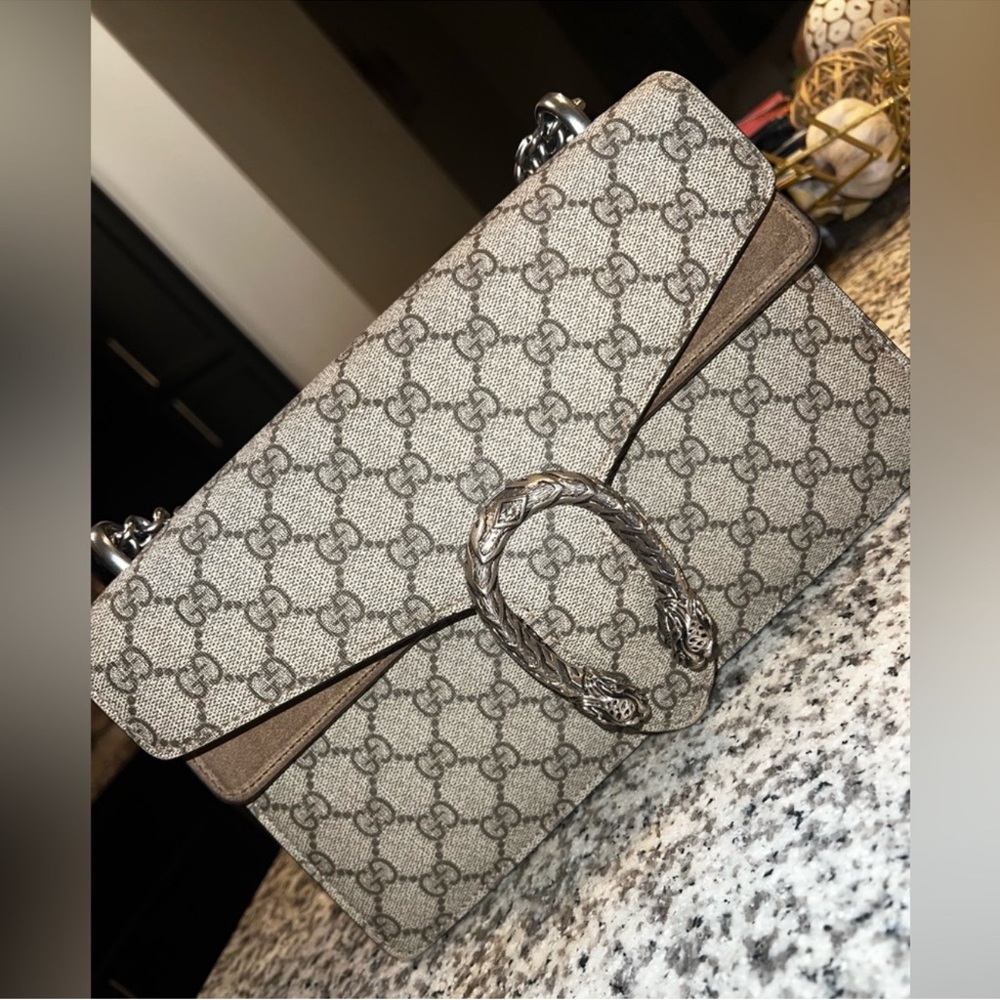 Gucci Medium Dionysus Shoulder Bag